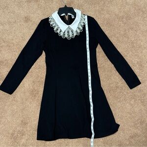 Aphratti small long sleeve collared A-line dress à la Ruth Bader Ginsburg